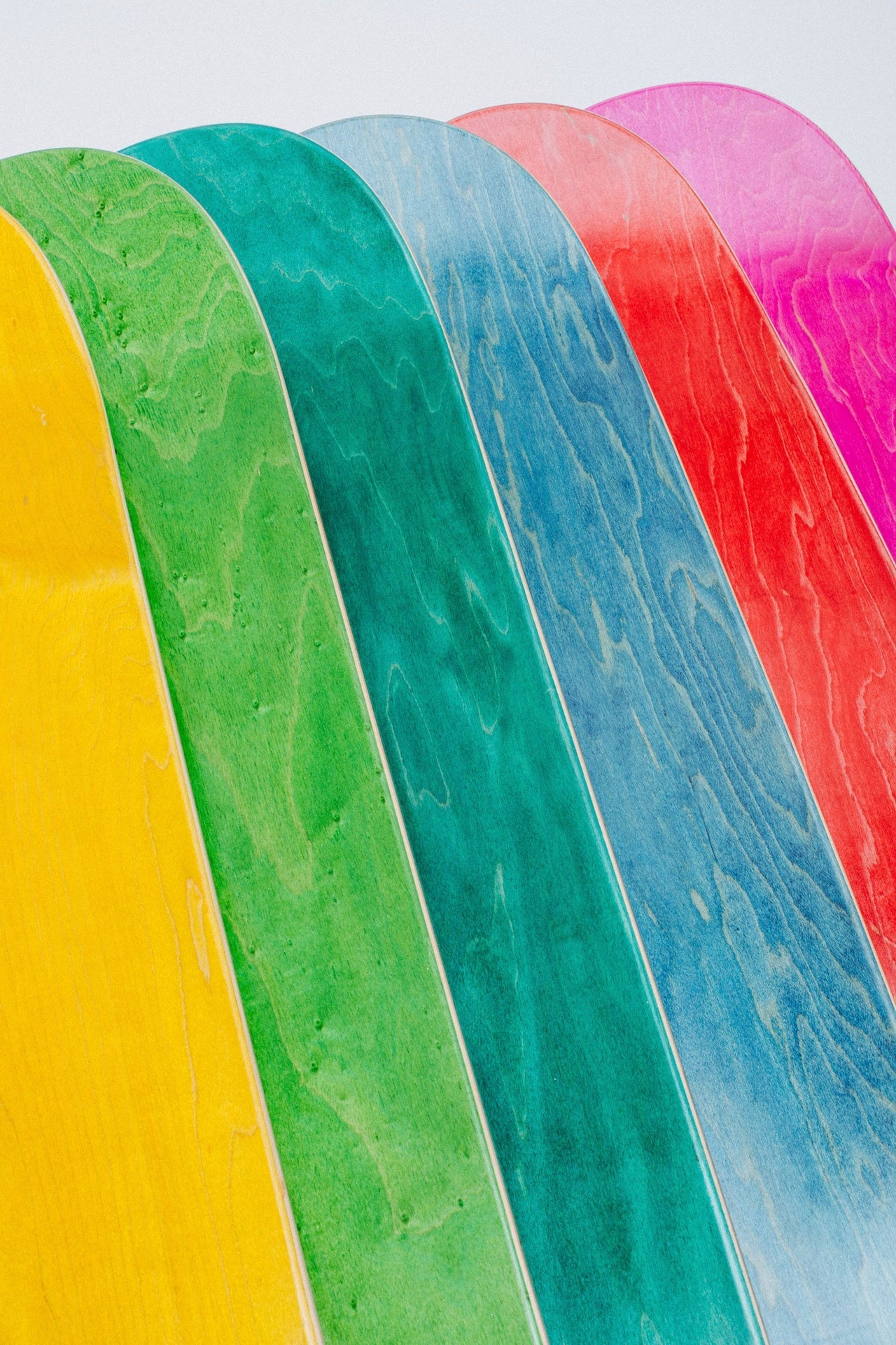 FA Skateboards - Store Collage Gradient - Team S2 - 8.18"